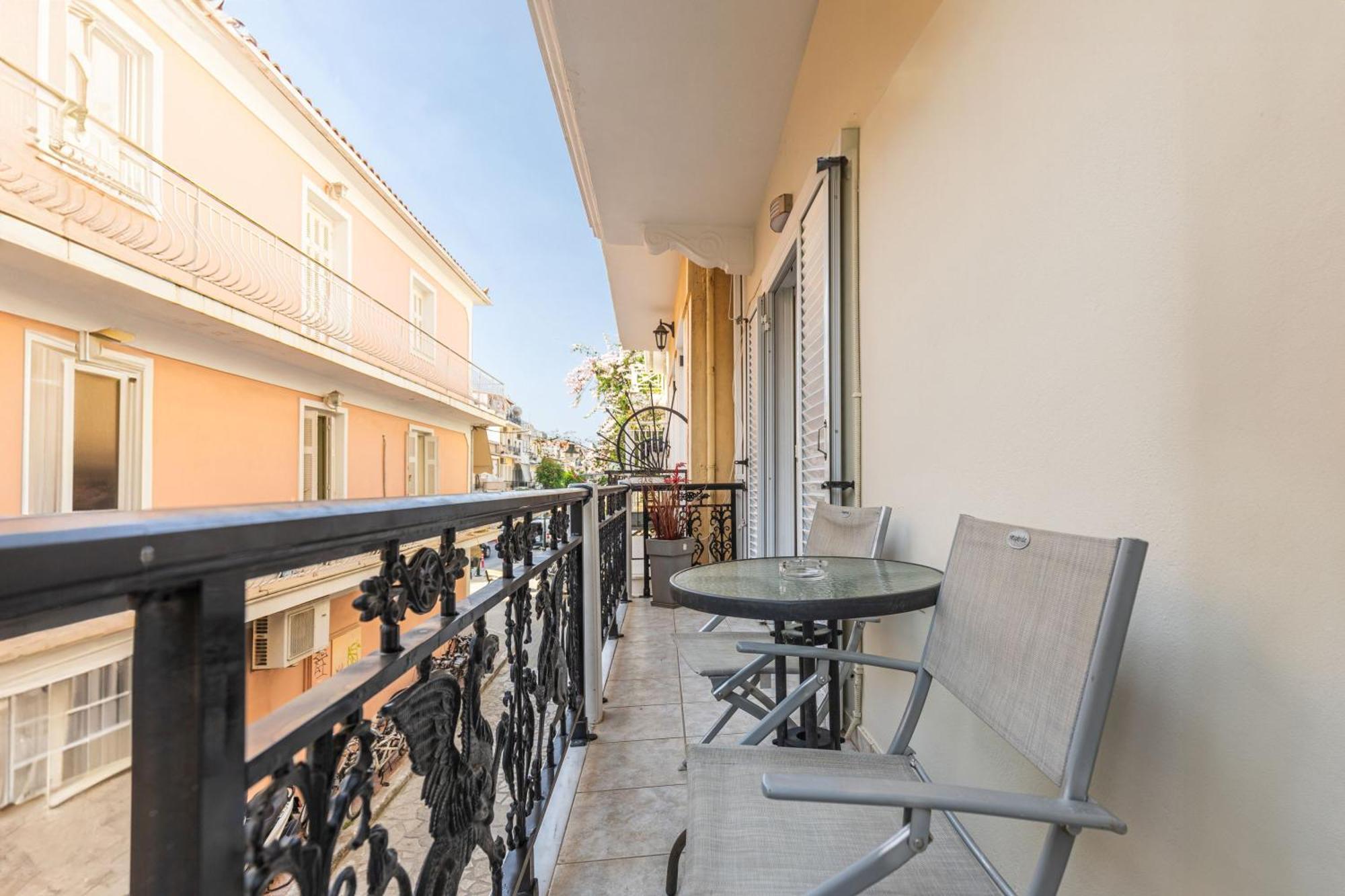 Beautiful City Center Apartments مدينة زاكينثوس المظهر الخارجي الصورة